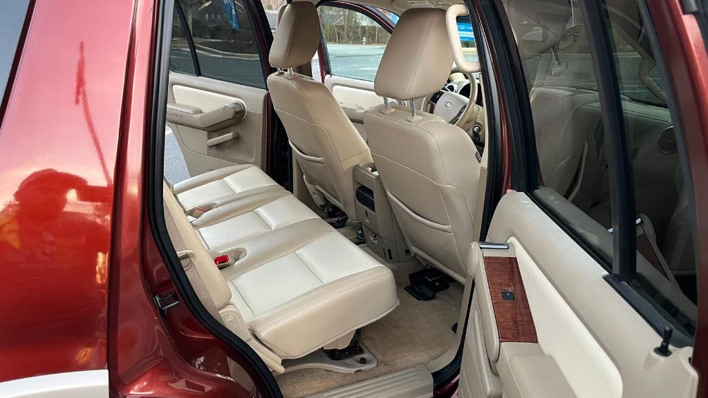 2009 Ford Explorer Eddie Bauer - Photo 13