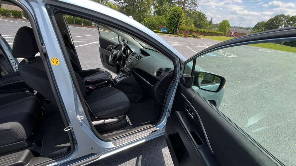 2012 Mazda MAZDA5 Sport - Photo 12